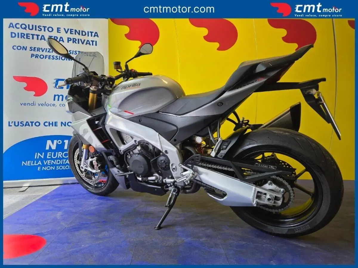 Aprilia Tuono V4 (2021 - 24) (7)