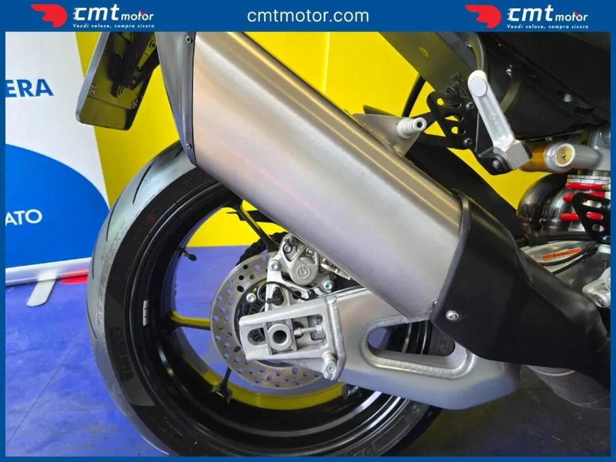 Aprilia Tuono V4 (2021 - 24) (10)