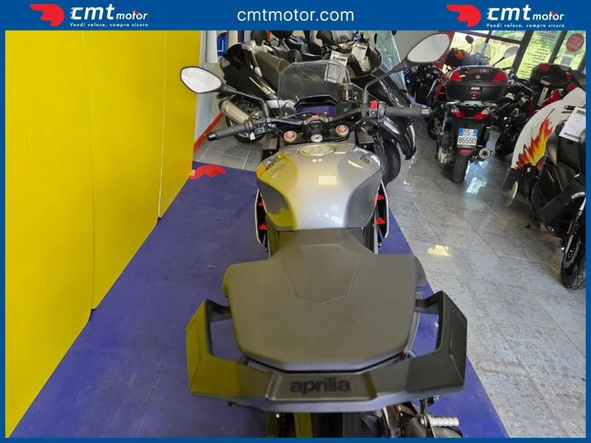 Aprilia Tuono V4 (2021 - 24) (12)