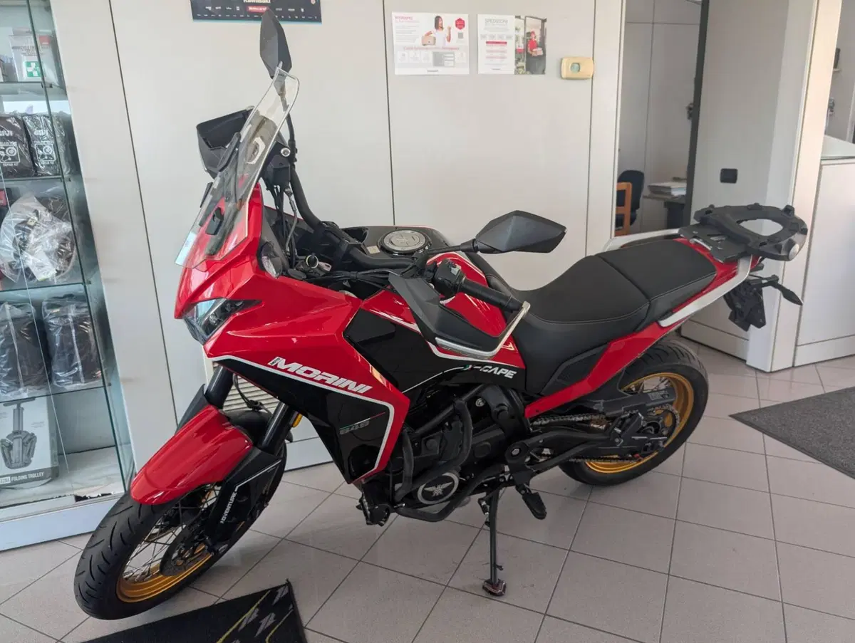 Moto Morini X-Cape 650 Gold Wheels Edition (2022 - 26) (3)