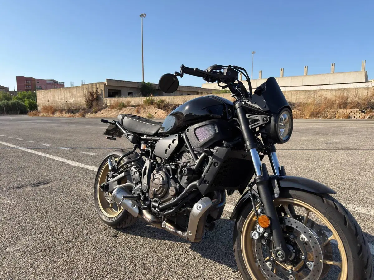 Yamaha XSR 700 (2022 - 26)