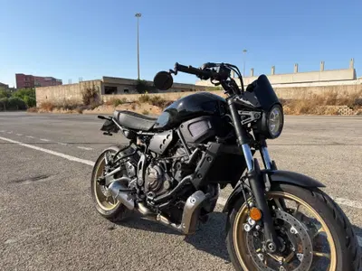 Yamaha XSR 700 (2022 - 26) usata