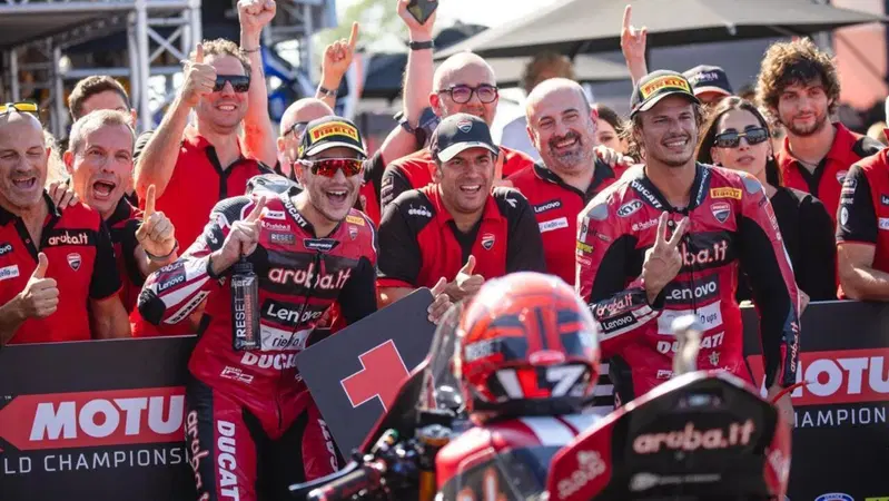 SBK 2026. GP del Regno Unito. Lecuona vince Gara1 a Donington Park!