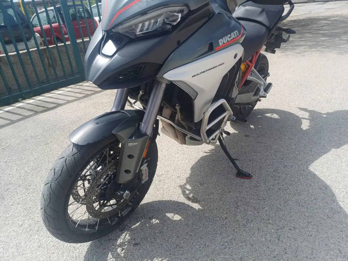 Ducati Multistrada V4 S (2021 - 24) (4)