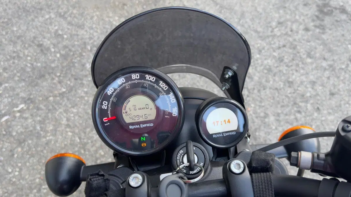 Royal Enfield HNTR 350 (2022 - 26) (8)