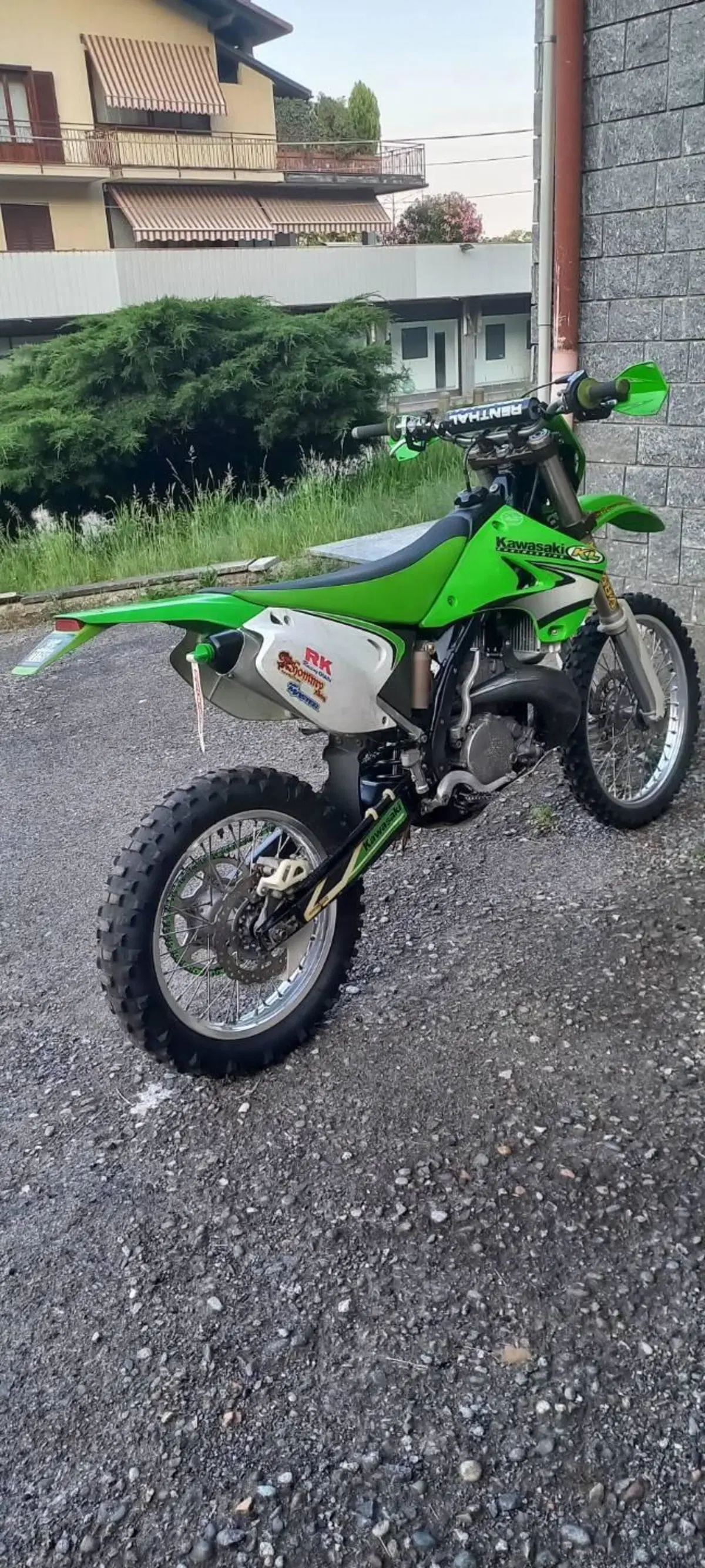Kawasaki KXE250 (2006) (2)