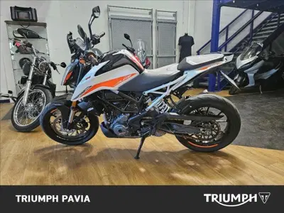 KTM 390 Duke (2021 - 23) usata