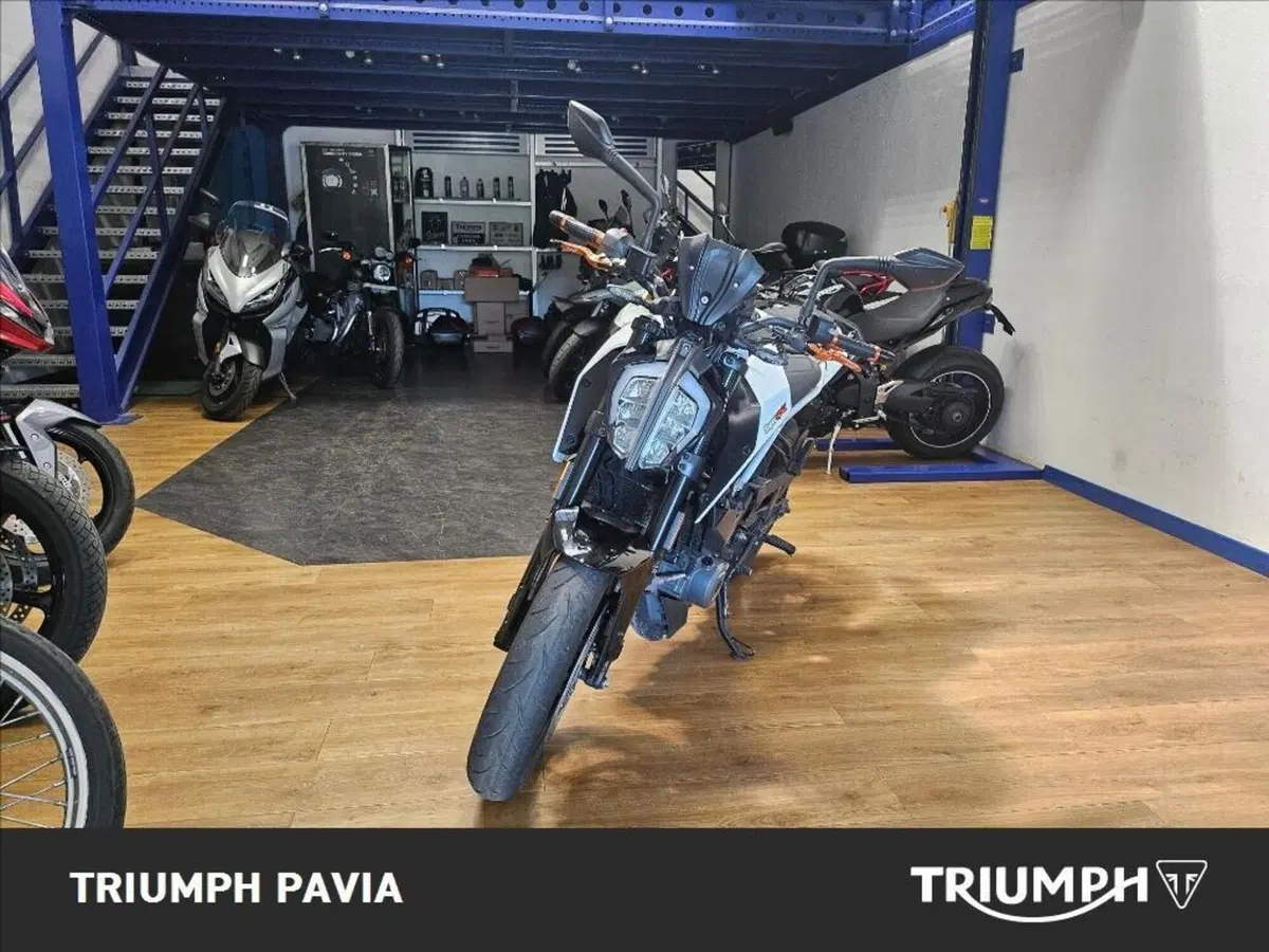 KTM 390 Duke (2021 - 23) (4)