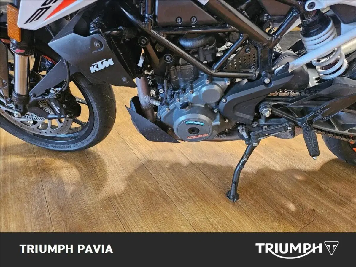 KTM 390 Duke (2021 - 23) (9)