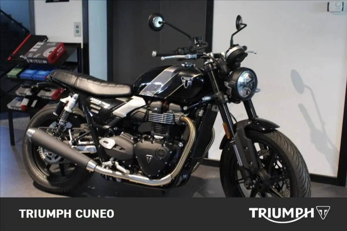 Triumph Speed Twin 900 (2025 - 26) (3)