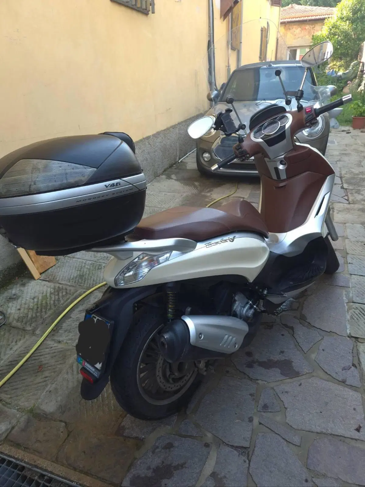 Piaggio Beverly 300 i.e. (2010 - 16) (3)
