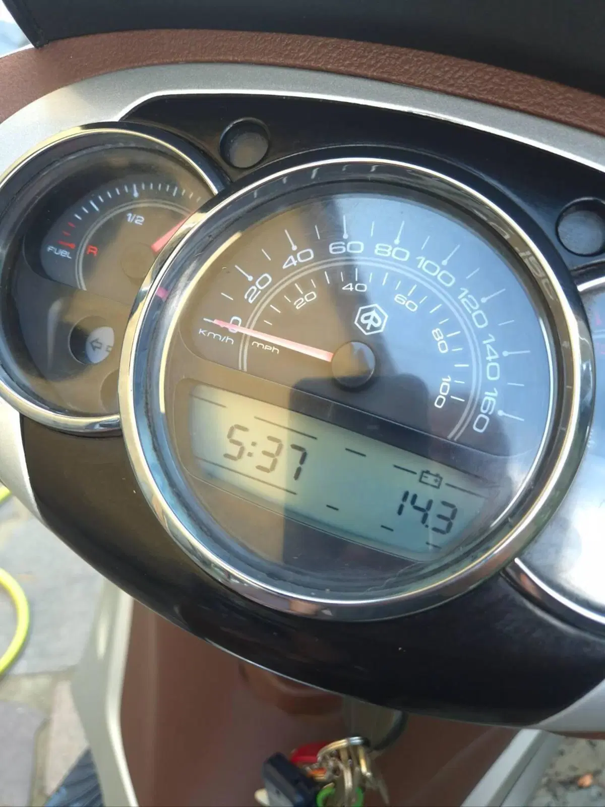 Piaggio Beverly 300 i.e. (2010 - 16) (9)
