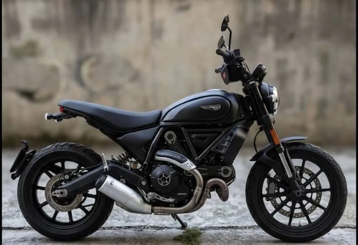 Ducati Scrambler 800 Icon Dark (2025 - 26)