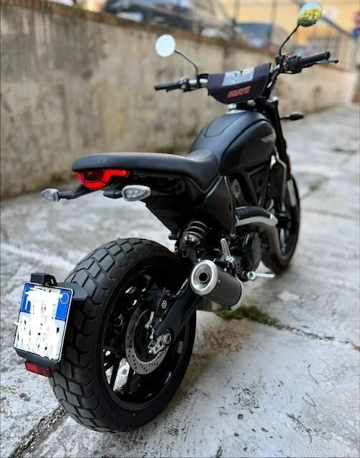 Ducati Scrambler 800 Icon Dark (2025 - 26) (5)