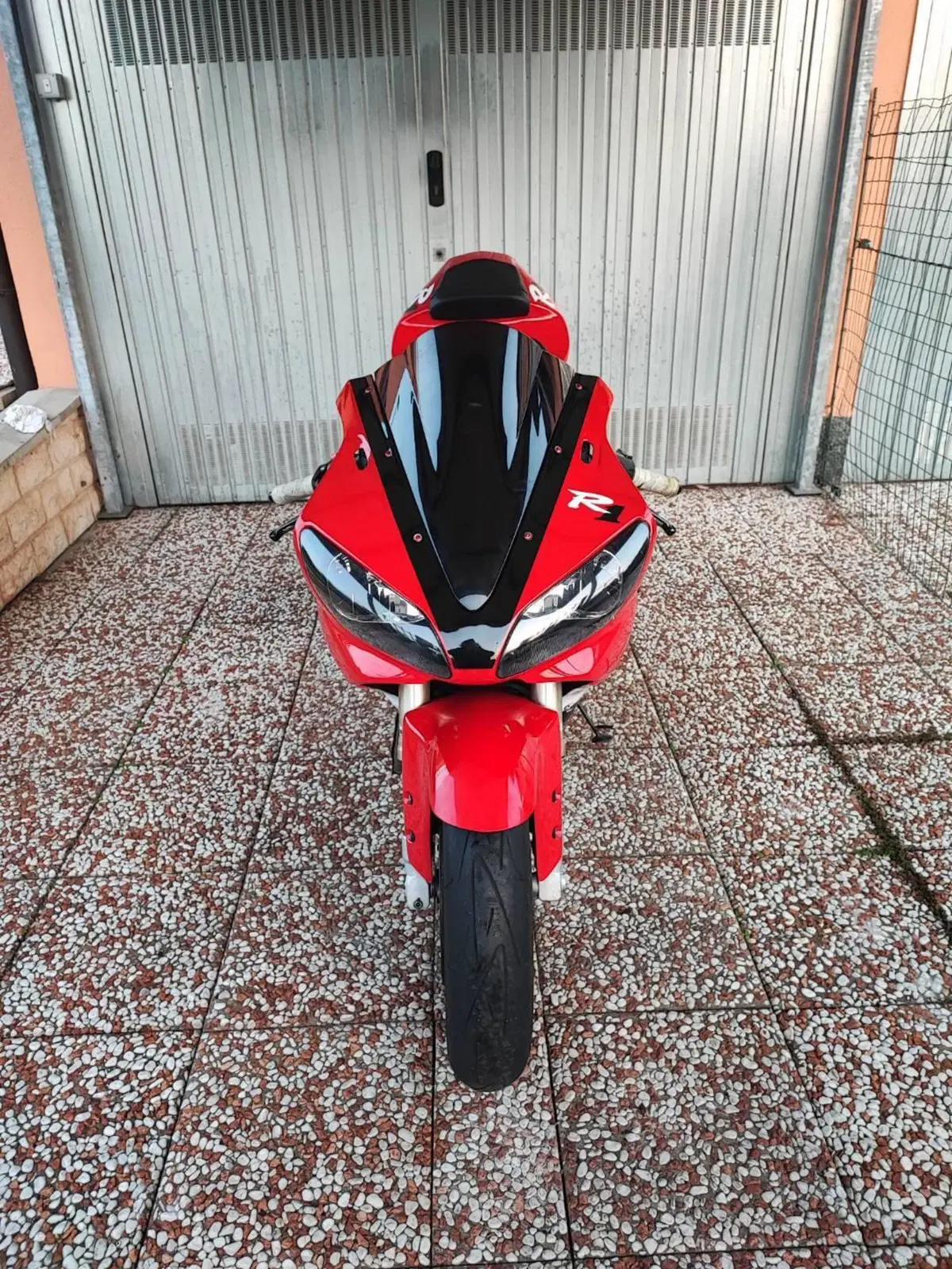 Yamaha YZF R1 (2000 - 01)