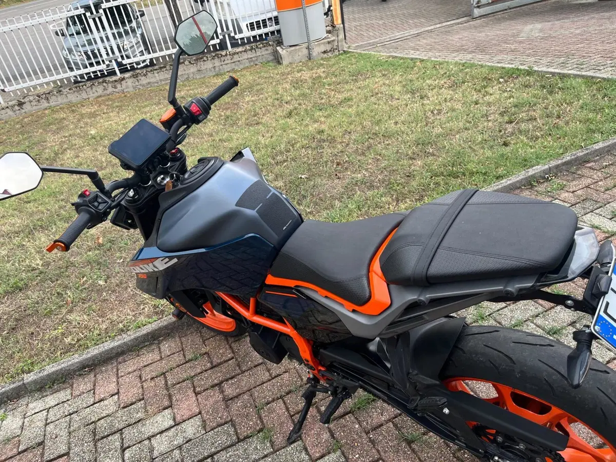 KTM 390 Duke (2024 - 25) (11)