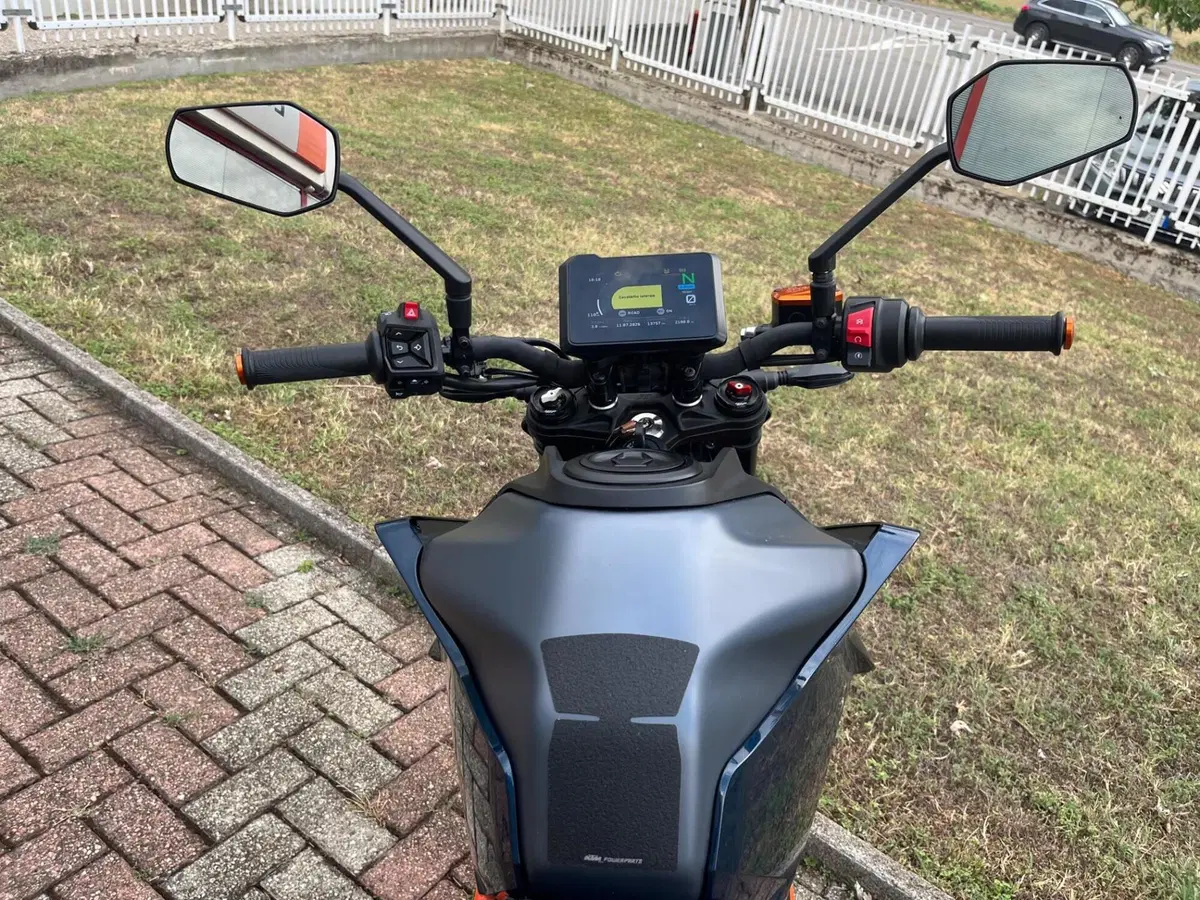 KTM 390 Duke (2024 - 25) (15)