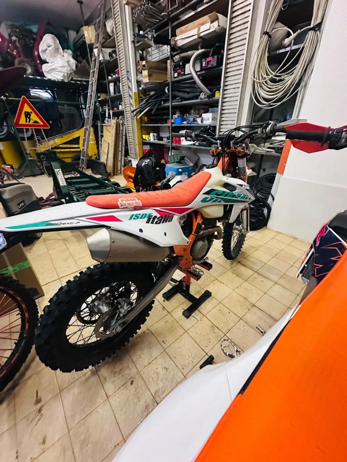 KTM 250 EXC-F Six Days (2021) (2)