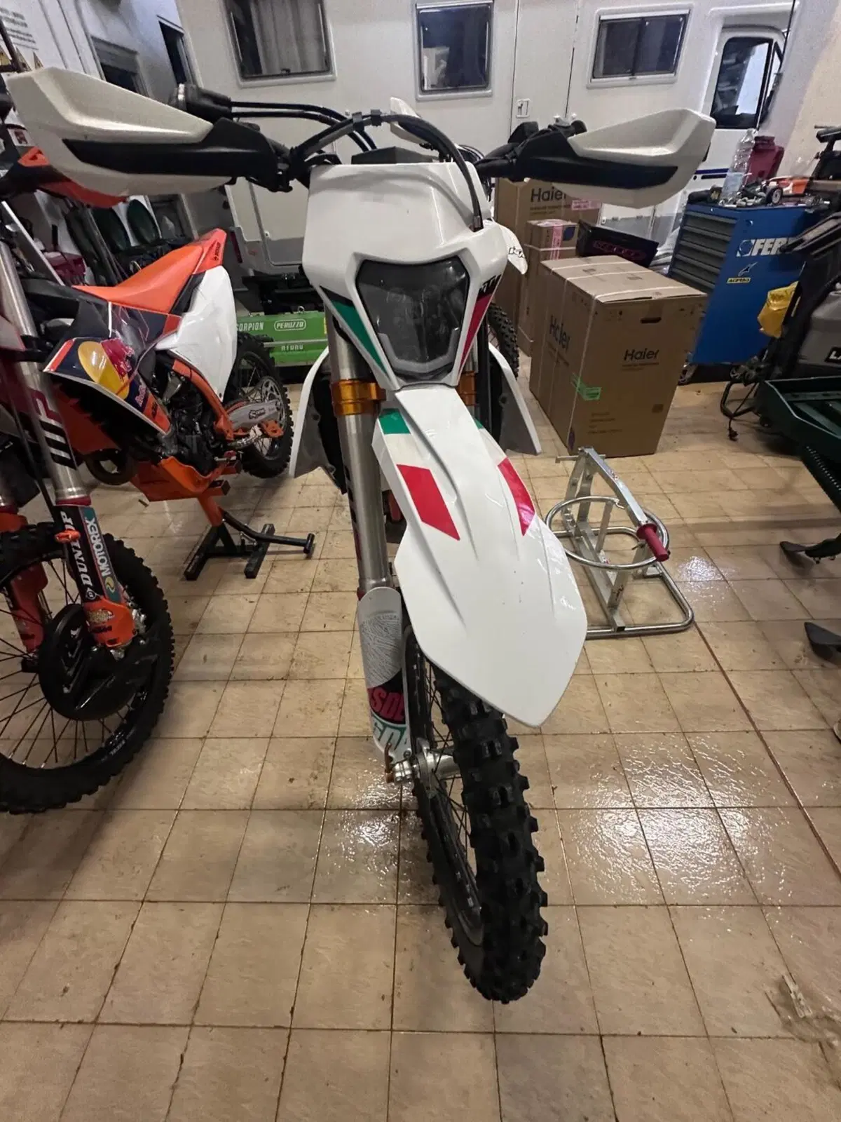 KTM 250 EXC-F Six Days (2021) (3)