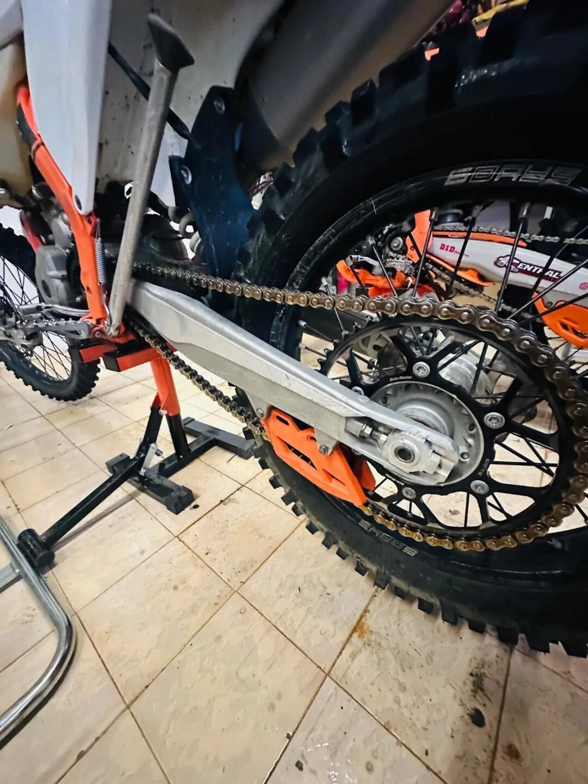 KTM 250 EXC-F Six Days (2021) (4)