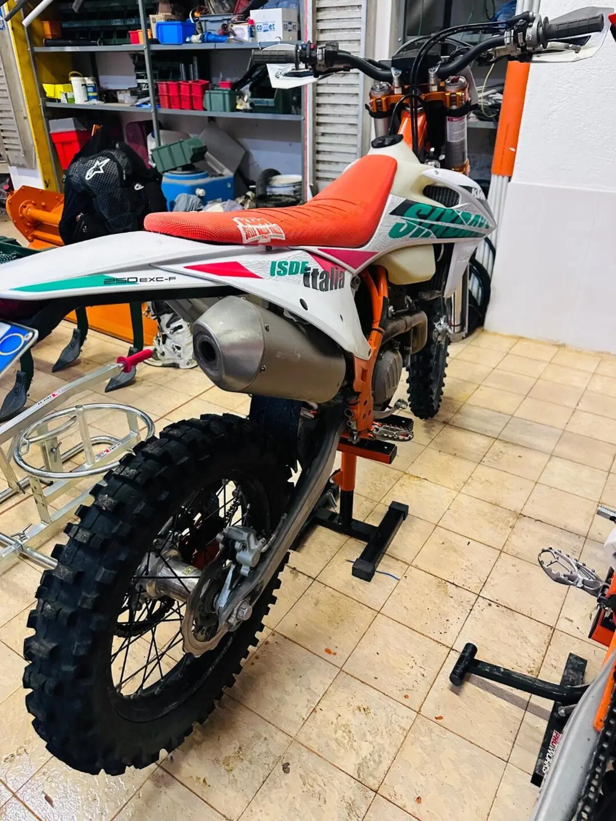 KTM 250 EXC-F Six Days (2021) (8)