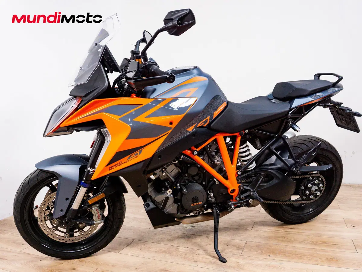 KTM 1290 Super Duke GT (2022 - 25) (8)