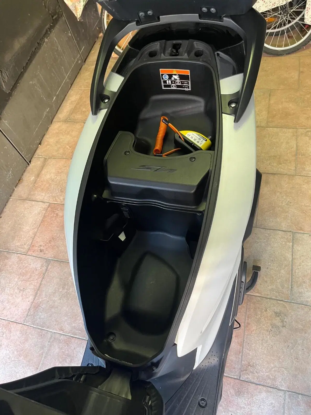 Honda SH 125i Sport (2022 - 23) (4)