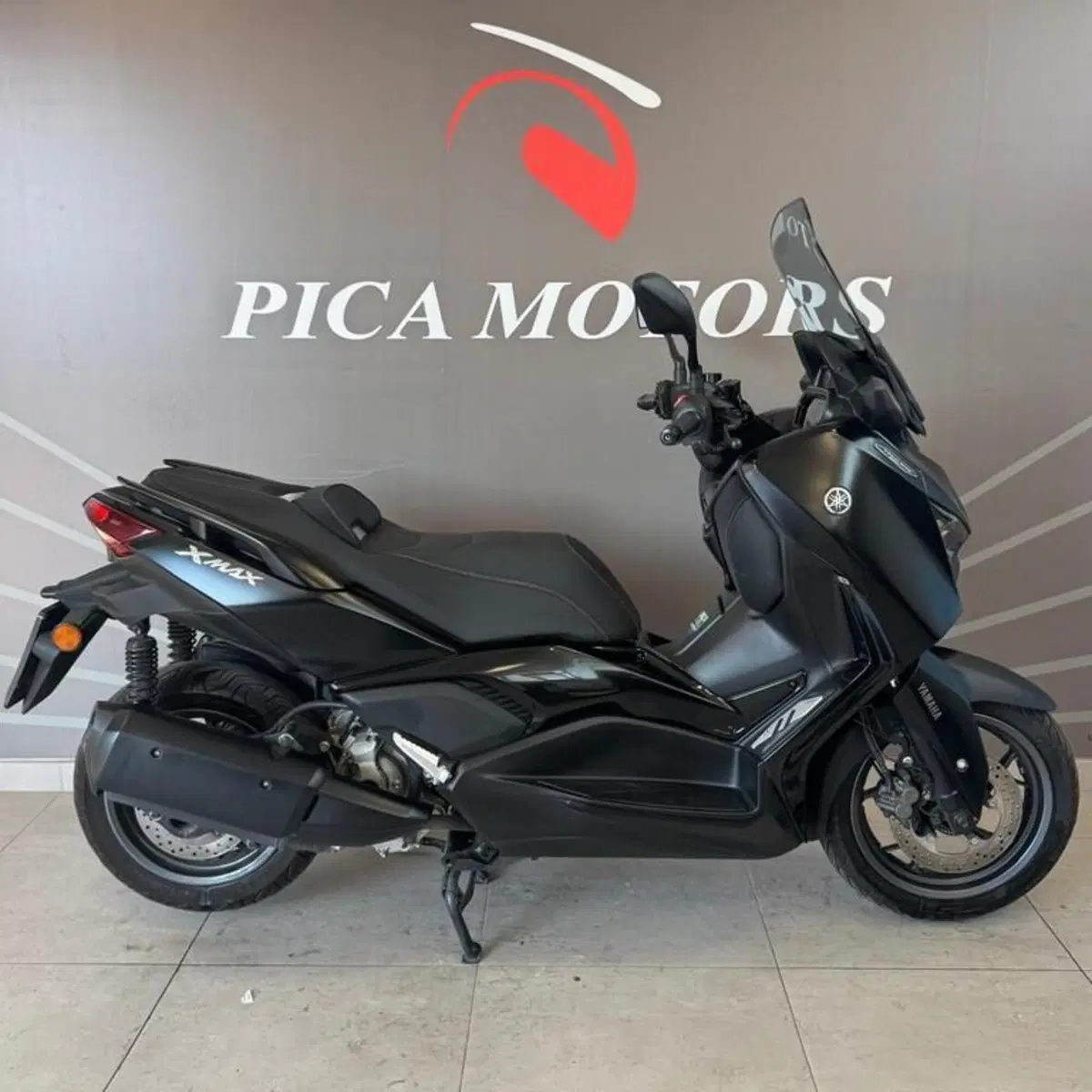Yamaha X-Max 300 Tech Max (2021 - 24)