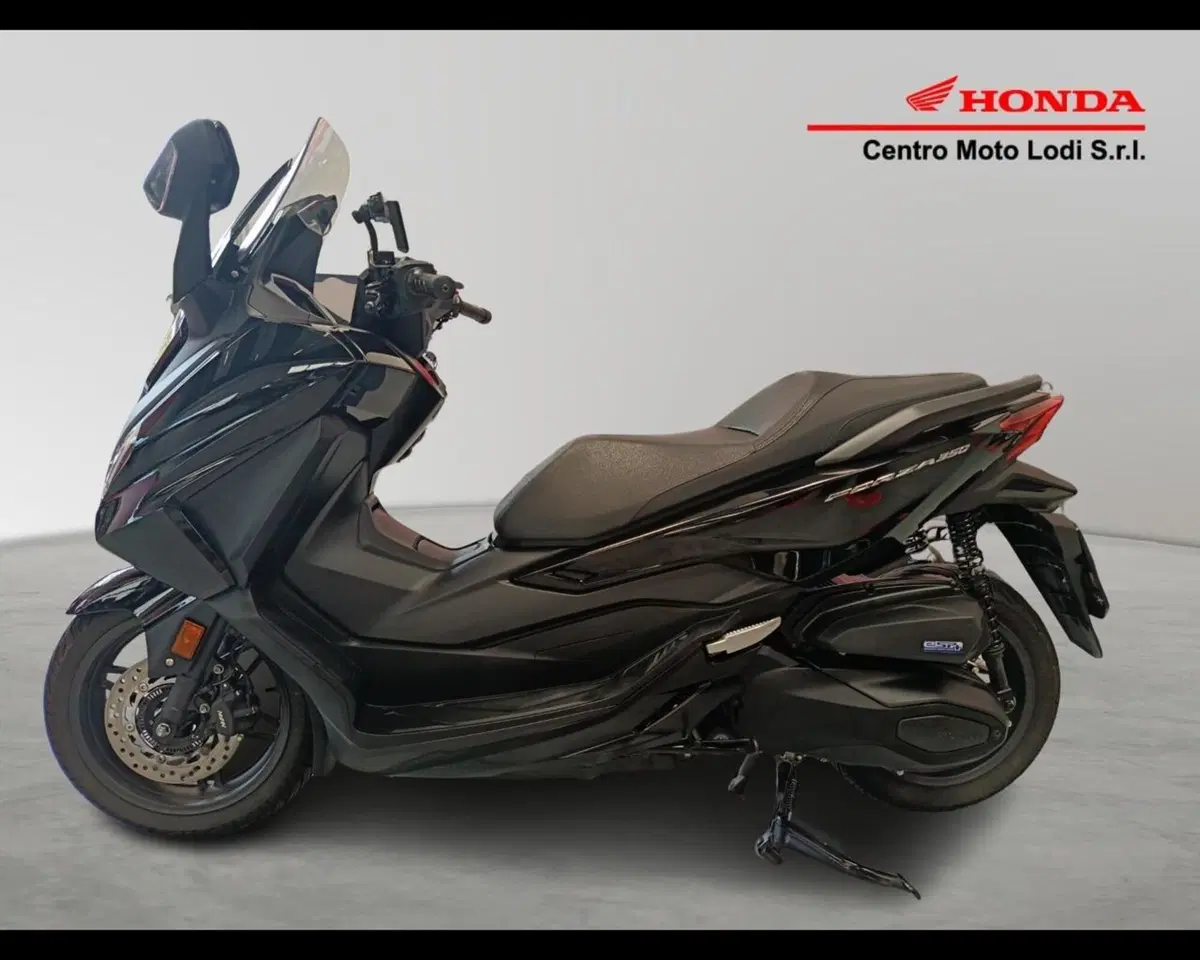 Honda Forza 350 (2025 - 26) (3)