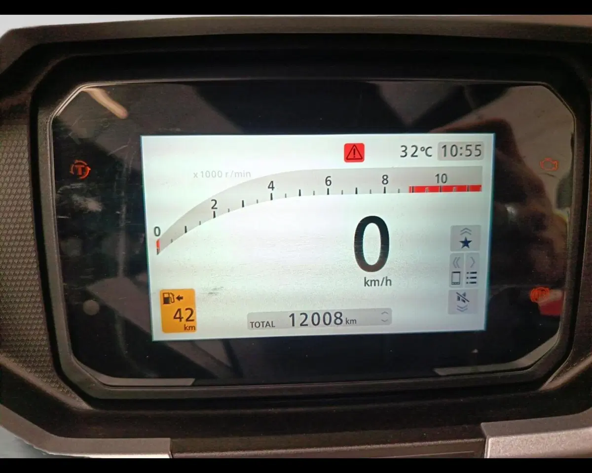 Honda Forza 350 (2025 - 26) (5)