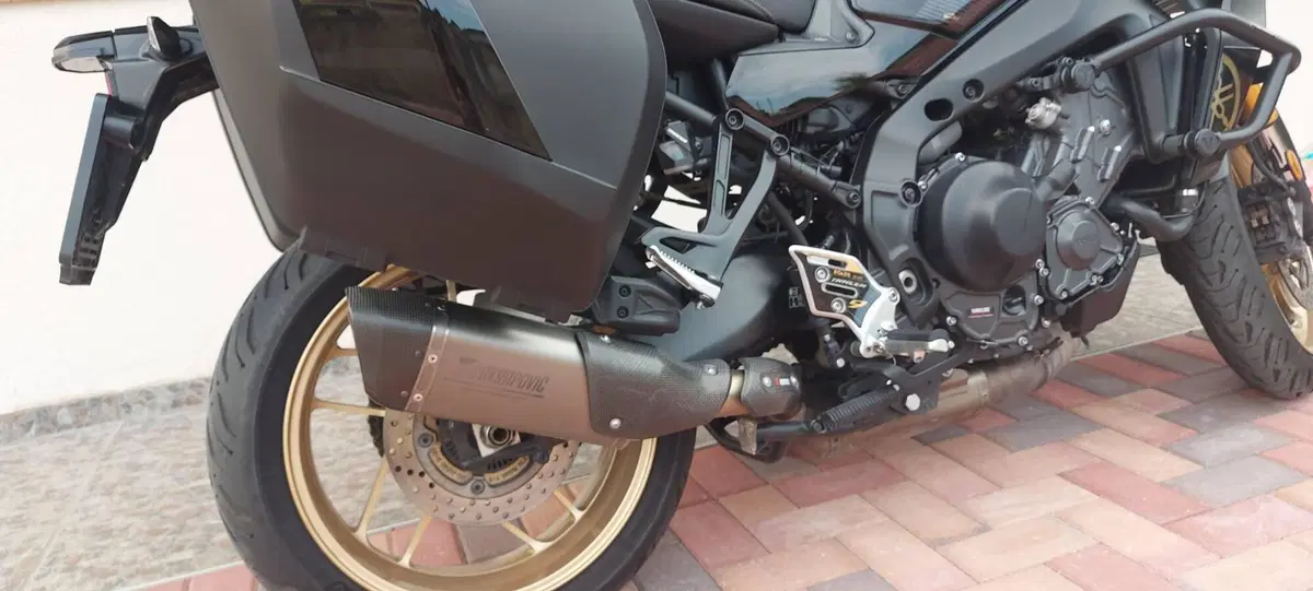 Yamaha Tracer 9 GT+ (2023 - 24) (2)