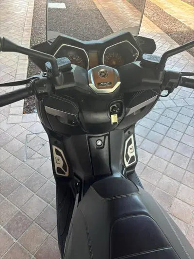 Yamaha X-Max 400 Iron Max ABS (2016) usata