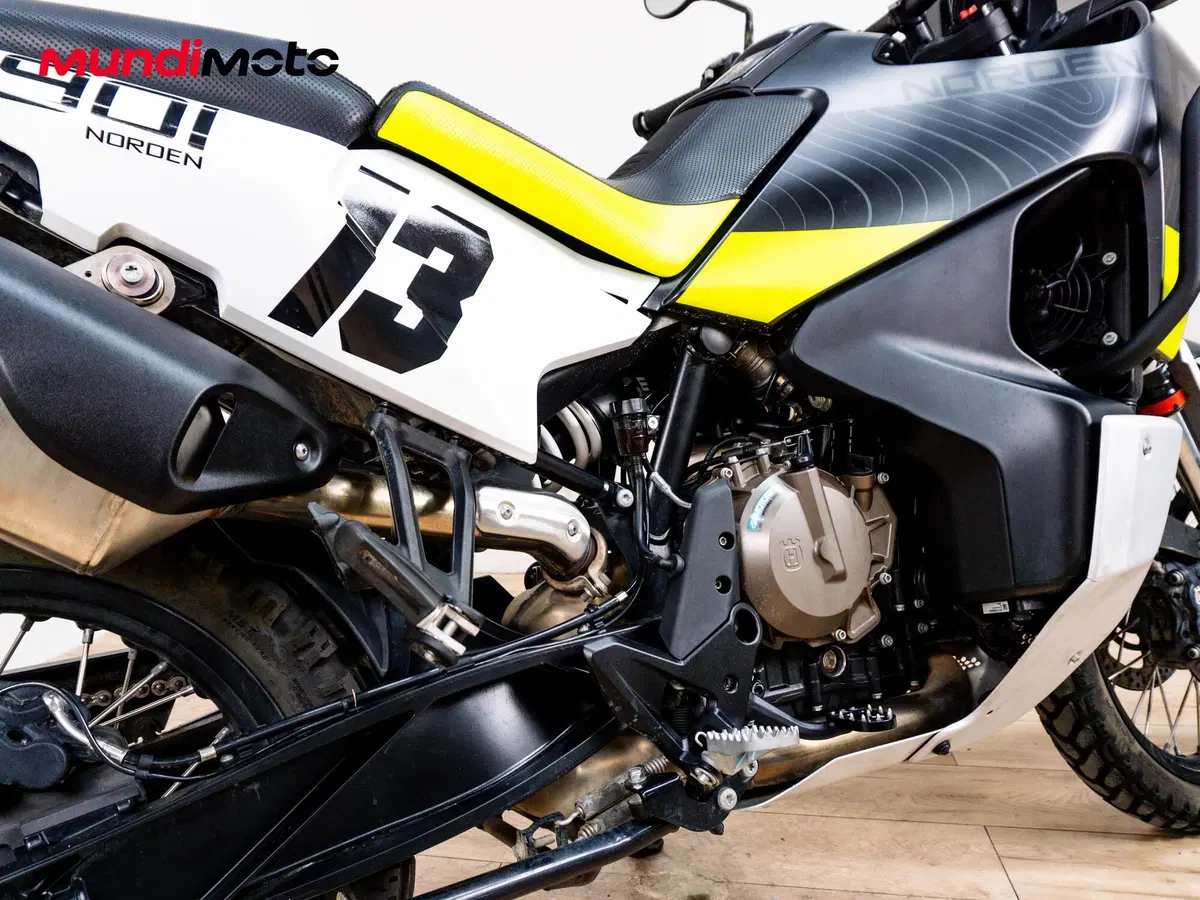 Husqvarna Norden 901 (2022 - 26) (4)