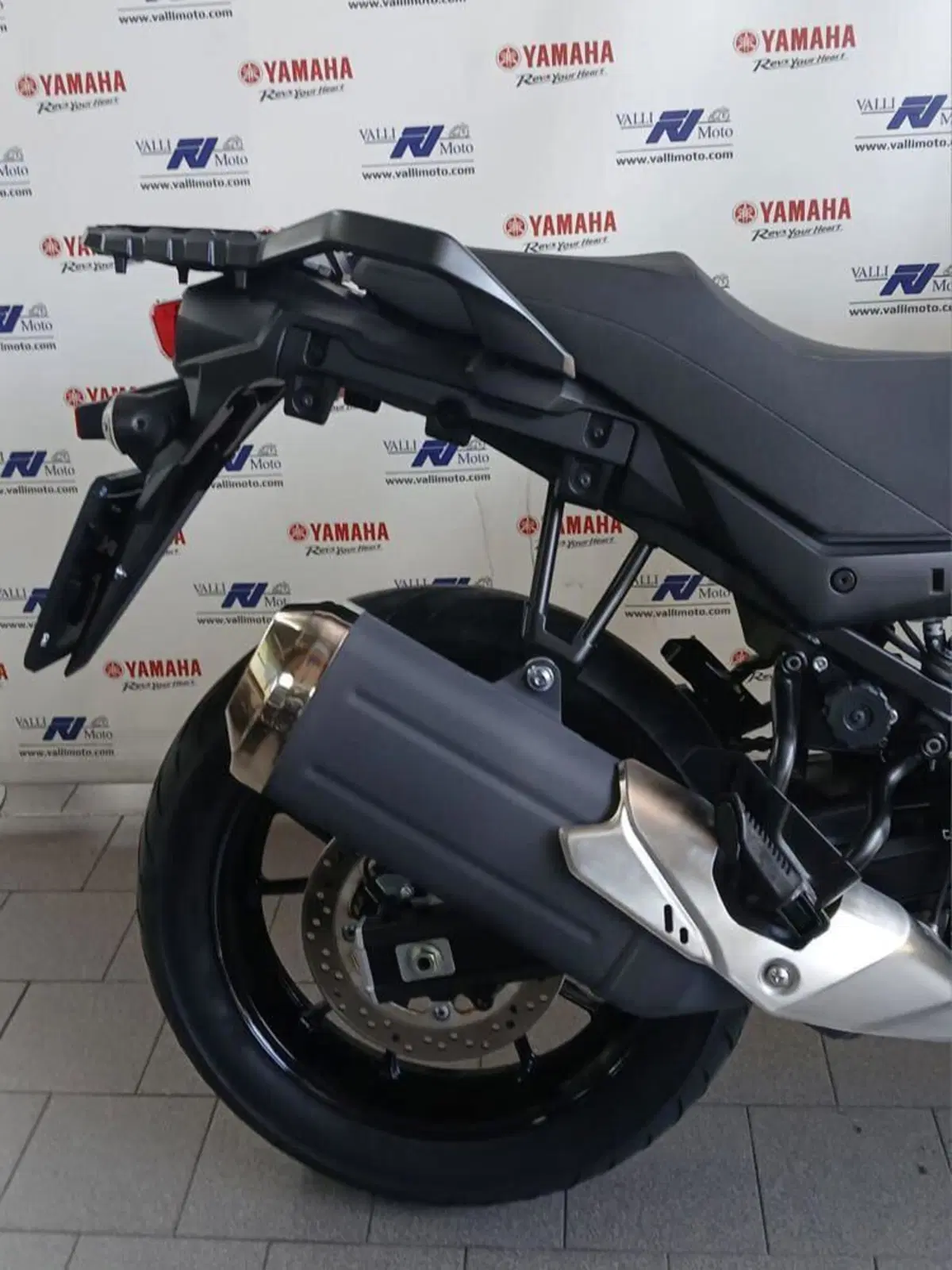 Suzuki V-Strom 650 (2021 - 25) (7)