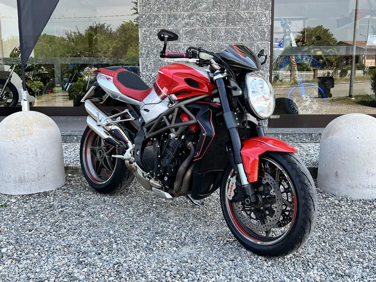 MV Agusta Brutale 1090 RR (2009 - 15) (2)