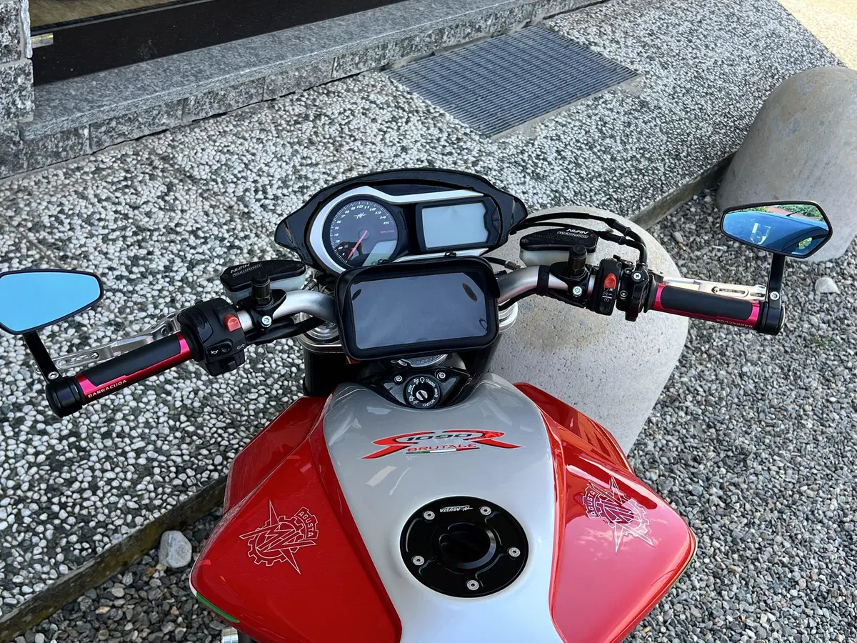 MV Agusta Brutale 1090 RR (2009 - 15) (7)