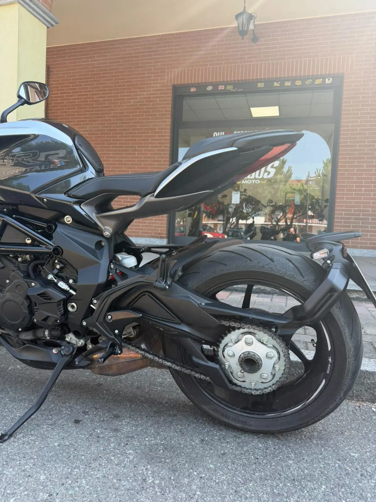 MV Agusta Brutale 800 RR (2021 - 25) (5)