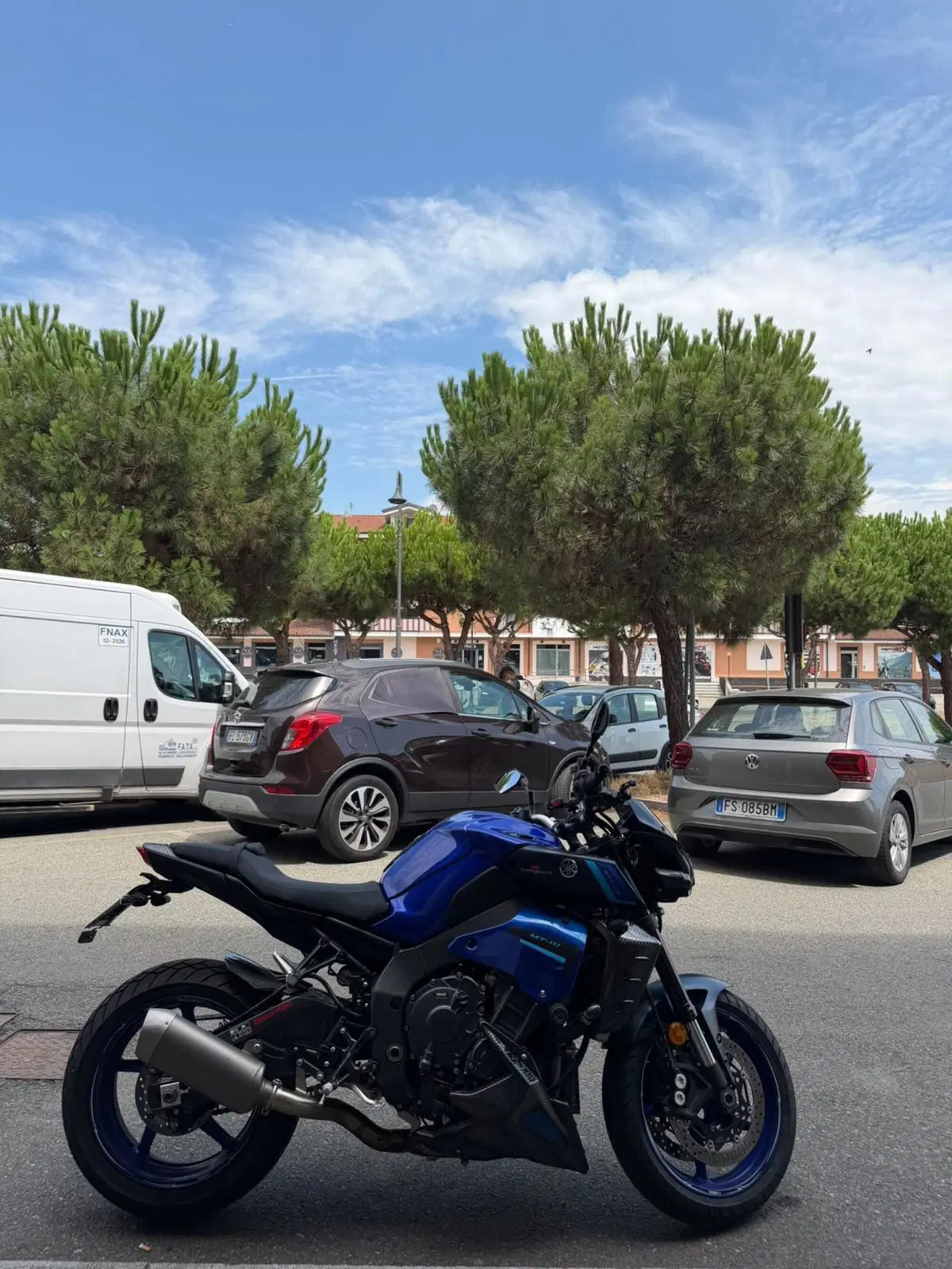 Yamaha MT-10 (2022 - 26) (2)