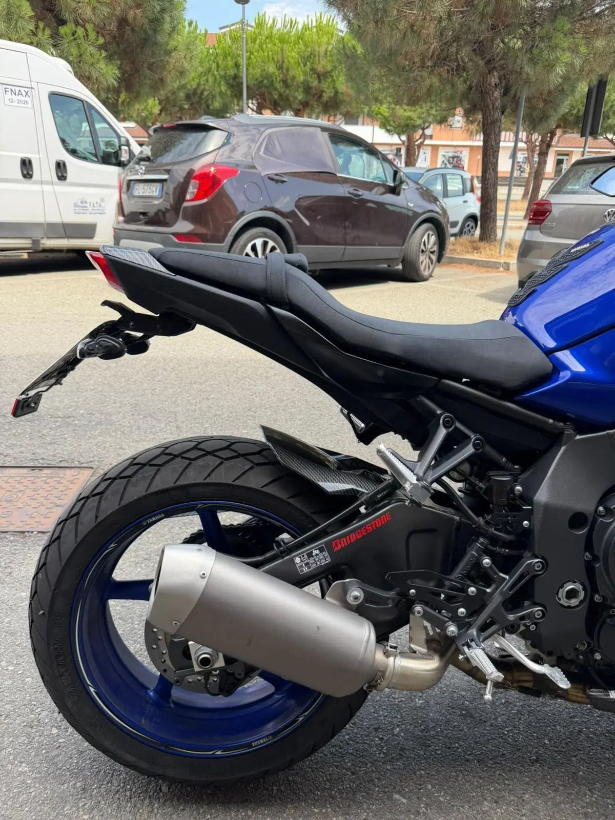 Yamaha MT-10 (2022 - 26) (4)