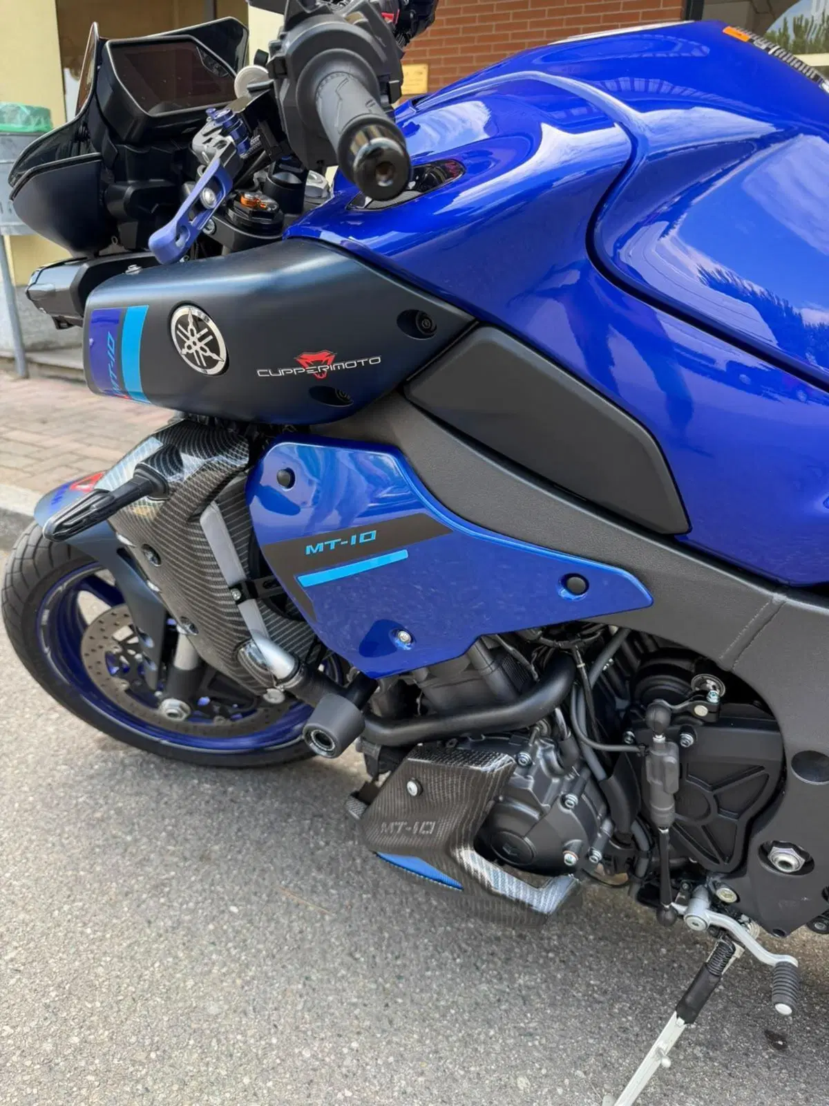Yamaha MT-10 (2022 - 26) (8)