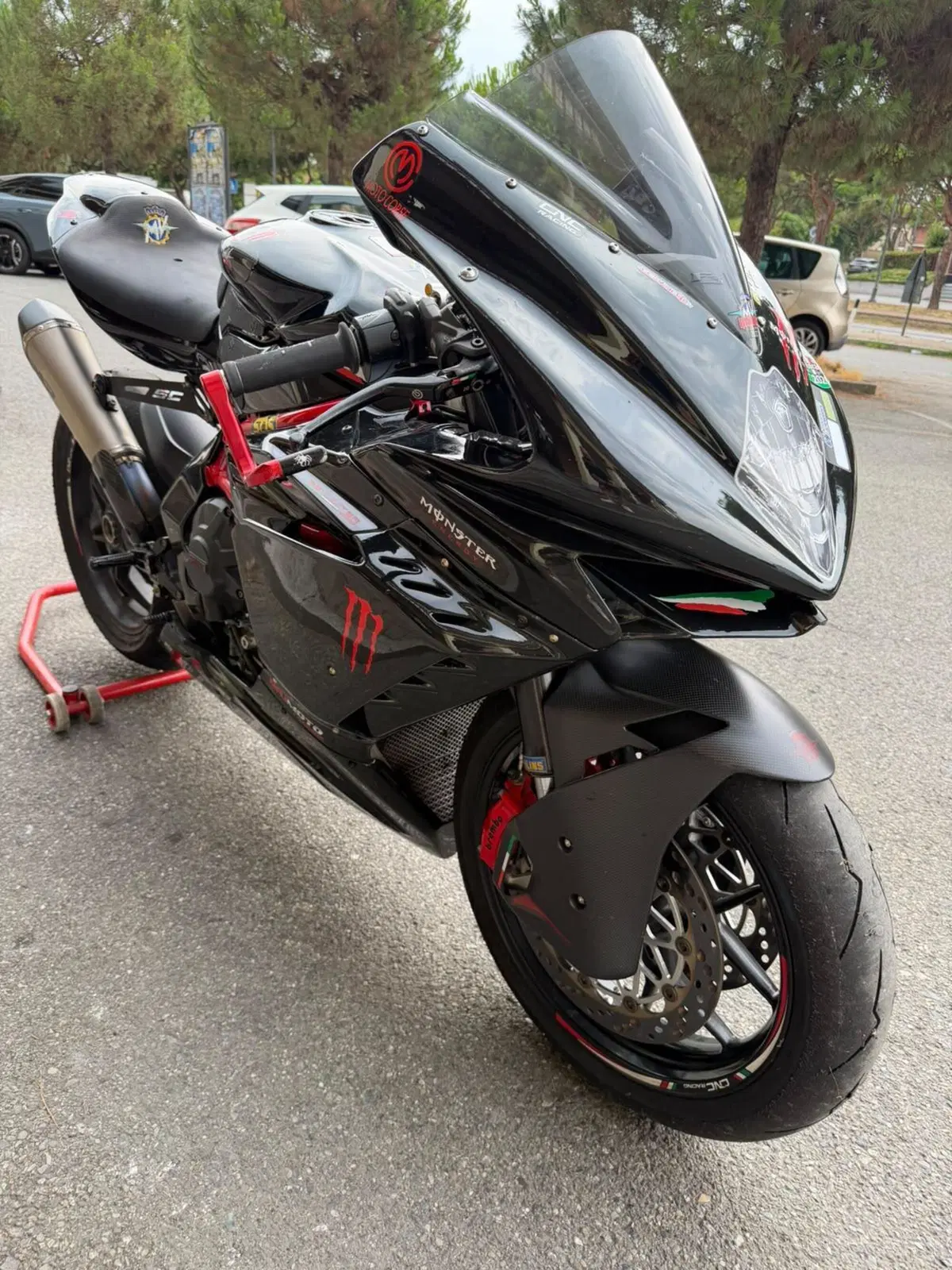 MV Agusta F3 800 RC (2015 - 17) (8)