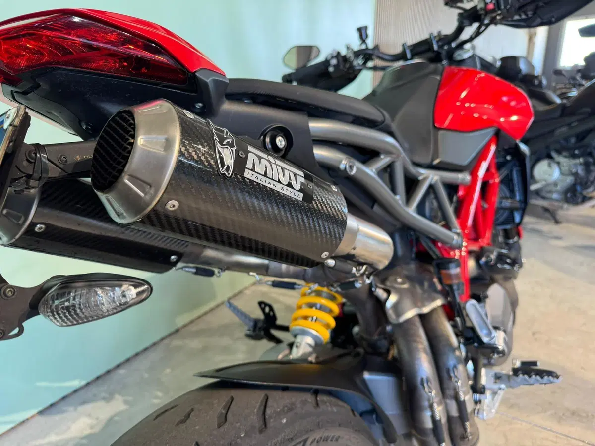 Ducati Hypermotard 950 (2019 - 20) (4)