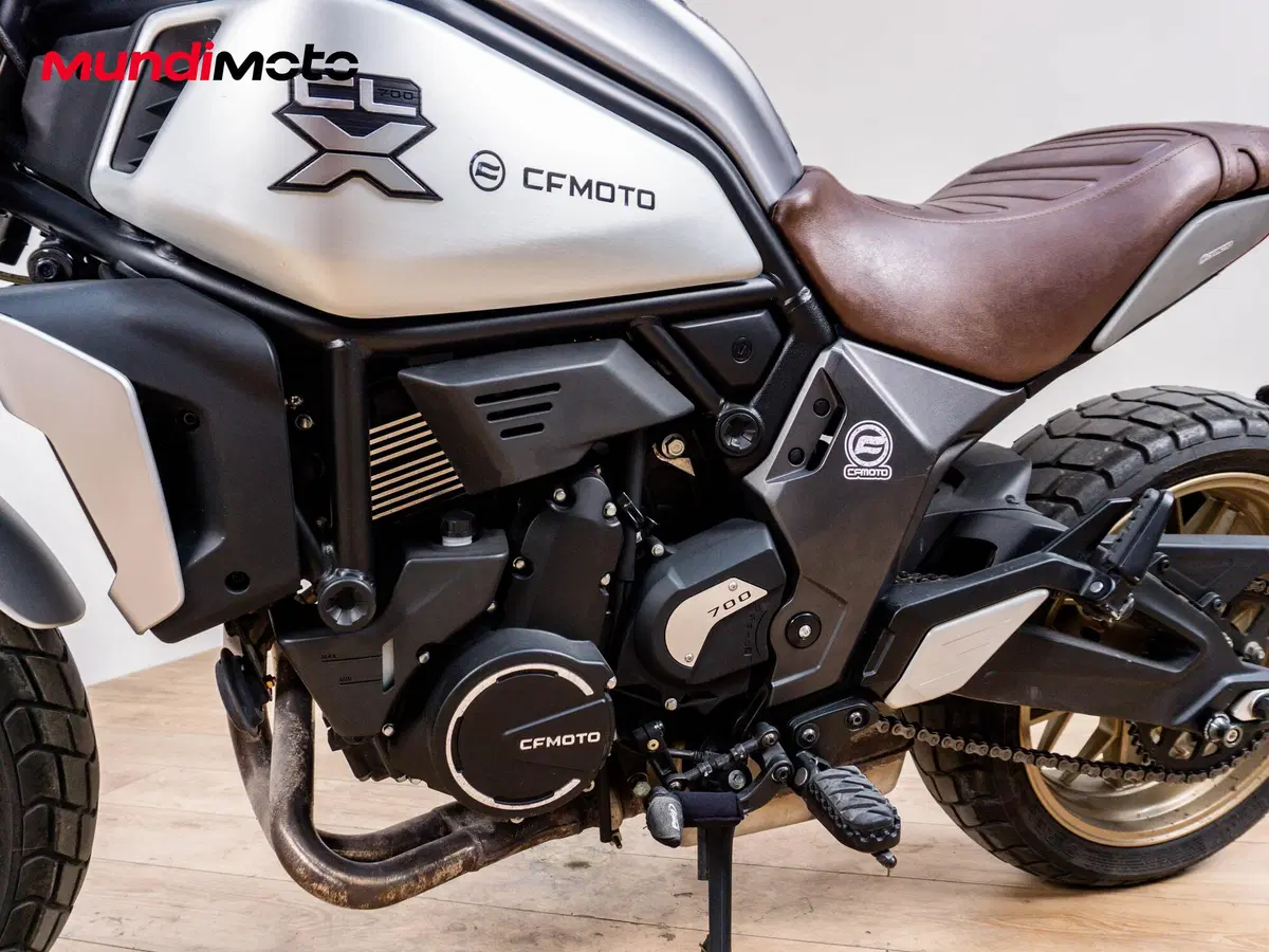 CFMOTO 700CL-X Heritage (2021 - 26) (9)