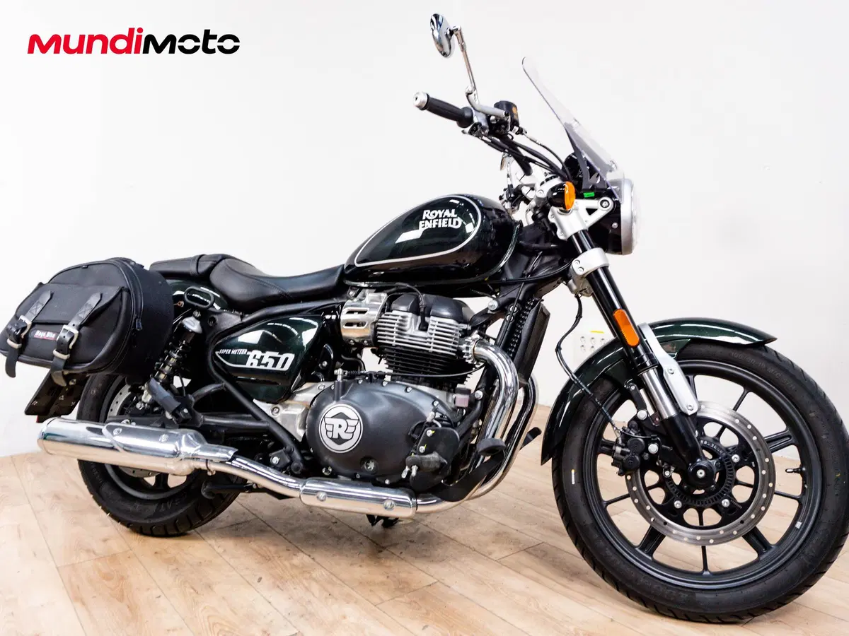 Royal Enfield Super Meteor 650 (2023 - 26) (2)