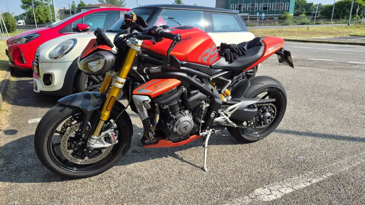 Triumph Speed Triple 1200 RS (2021 - 24) (5)