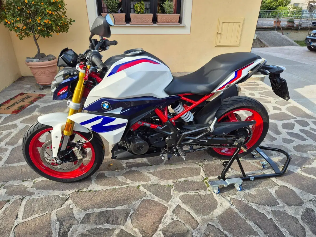 Bmw G 310 R (2021 - 25) (2)