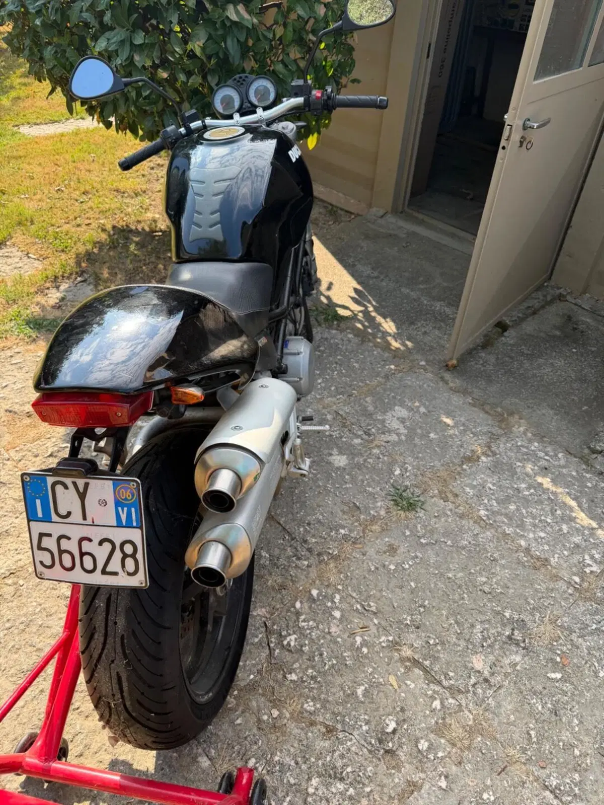 Ducati Monster S2 R Dark (2004 - 06) (5)