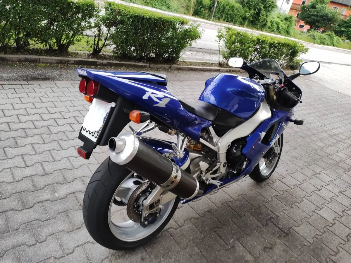 Yamaha YZF R1 (1998 - 99) (3)