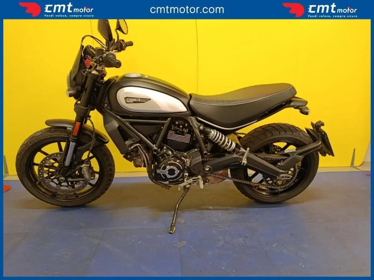 Ducati Scrambler 800 Icon Dark (2021 - 22) (3)