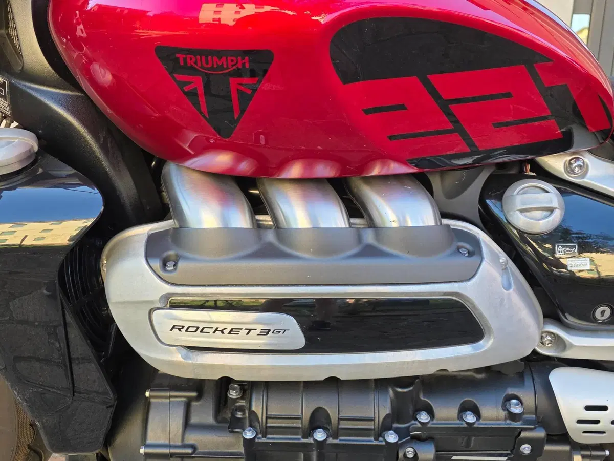 Triumph Rocket 3 GT 221 (2021 - 23) (9)